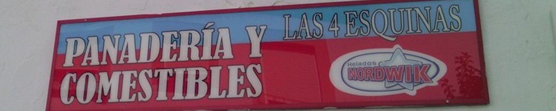 Panadería y Comestibles Las Cuatro Esquinas